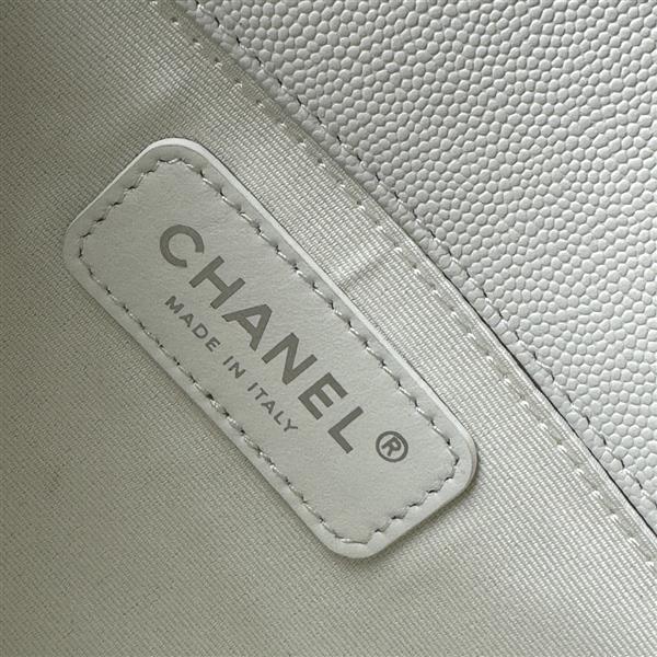 2026127214238998 700